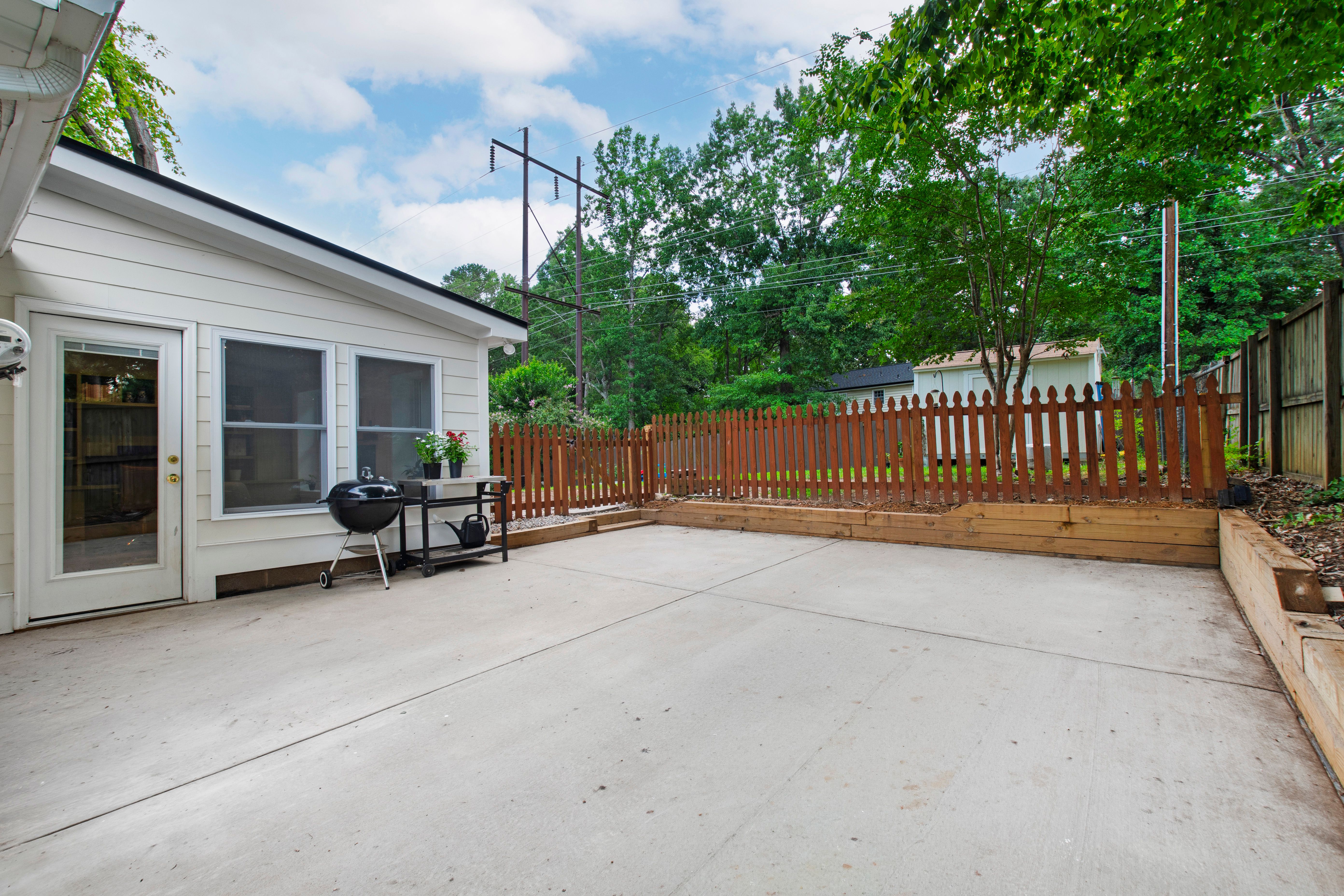 709 Dawnwood Court, Raleigh, NC 27609 - 物件實景