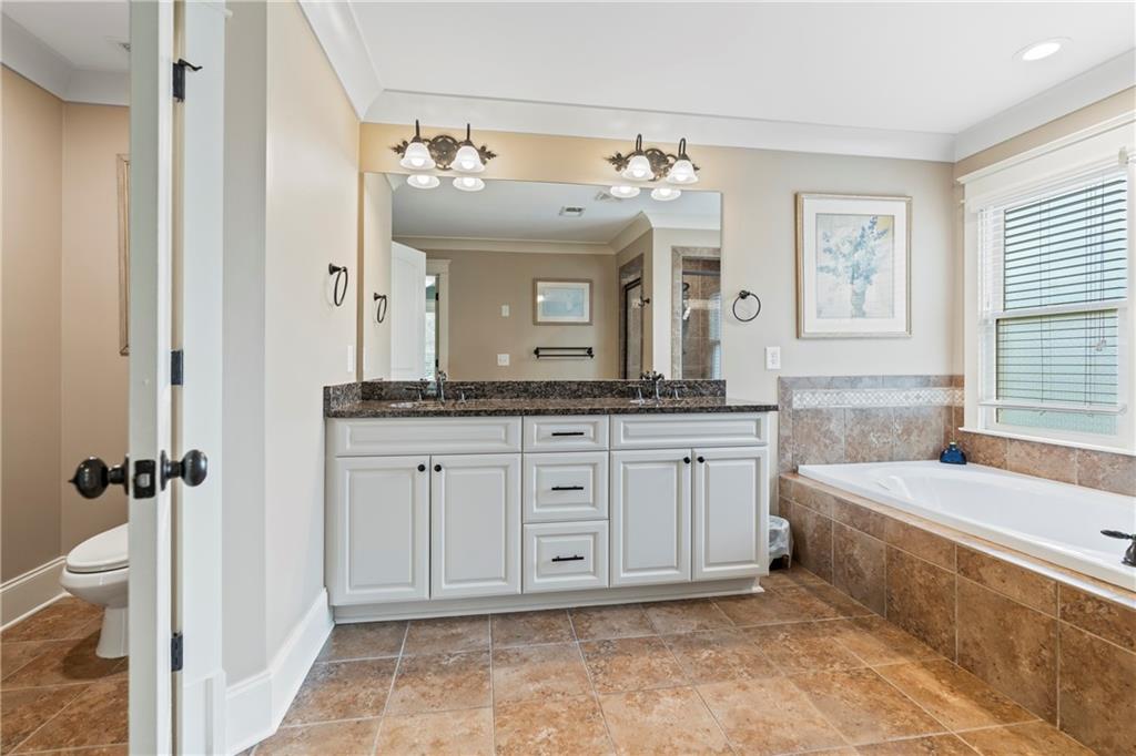 Marietta, Georgia, 30060, United States, 5 Bedrooms Bedrooms, ,4 BathroomsBathrooms,Residential,For Sale,1973923