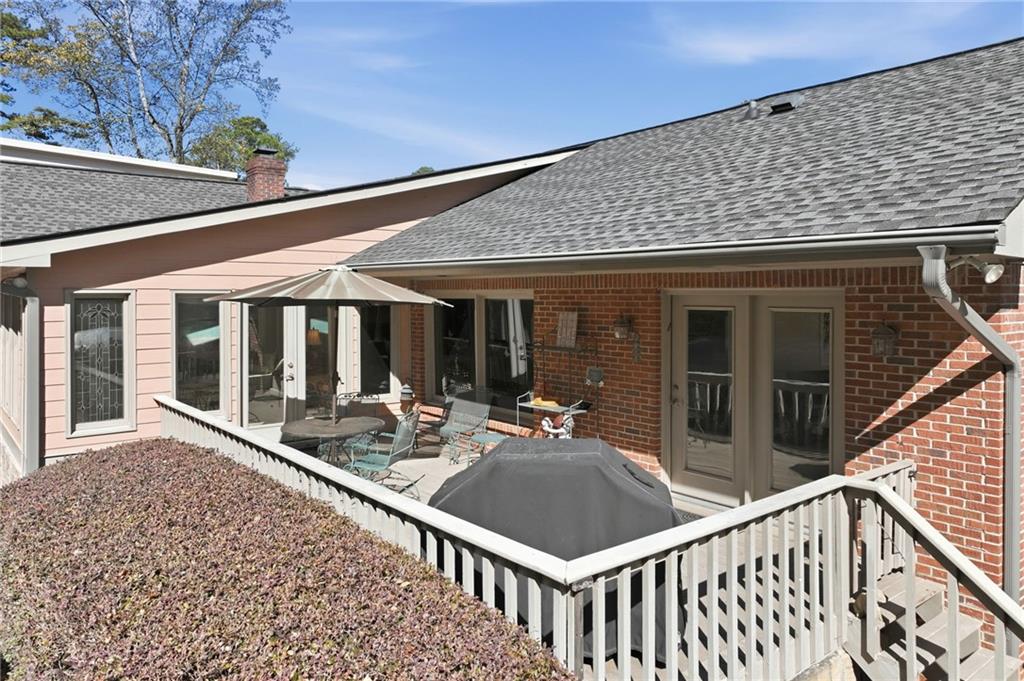 Buford, Georgia, 30518, United States, 4 Bedrooms Bedrooms, ,4 BathroomsBathrooms,Residential,For Sale,1986325