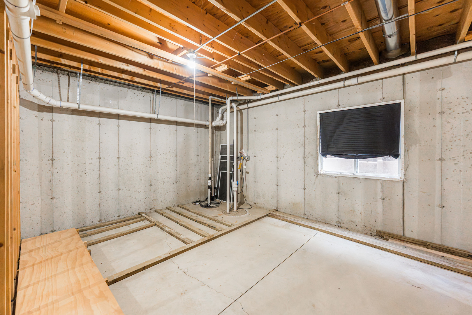 Sheridan, Illinois, 60551, United States, 3 Bedrooms Bedrooms, ,2 BathroomsBathrooms,Residential,For Sale,1994761