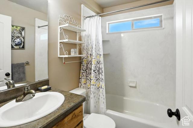 Tremonton, Utah, 84337, United States, 6 Bedrooms Bedrooms, ,3 BathroomsBathrooms,Residential,For Sale,1974496