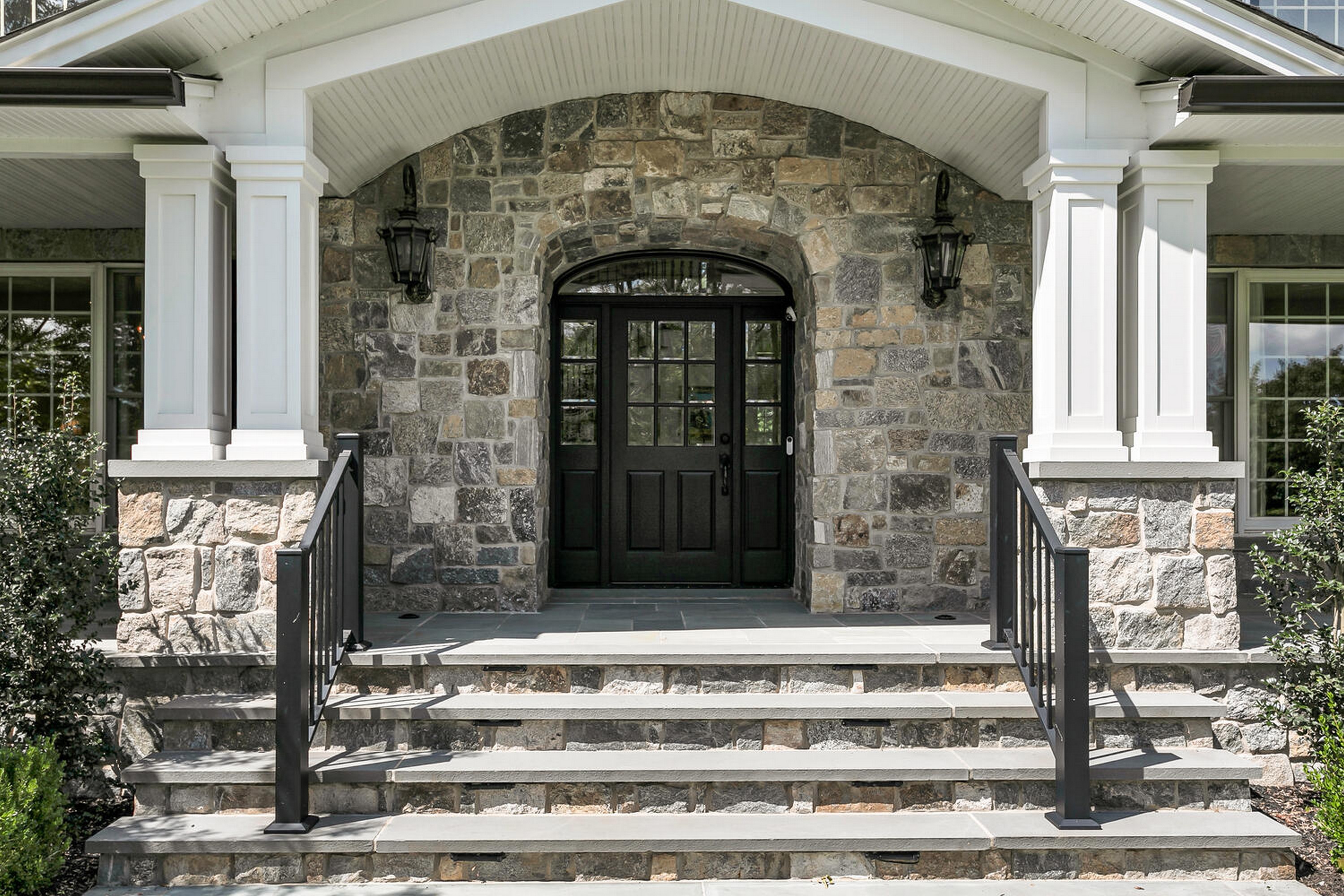  3 Bretwood Dr N - 物件實景