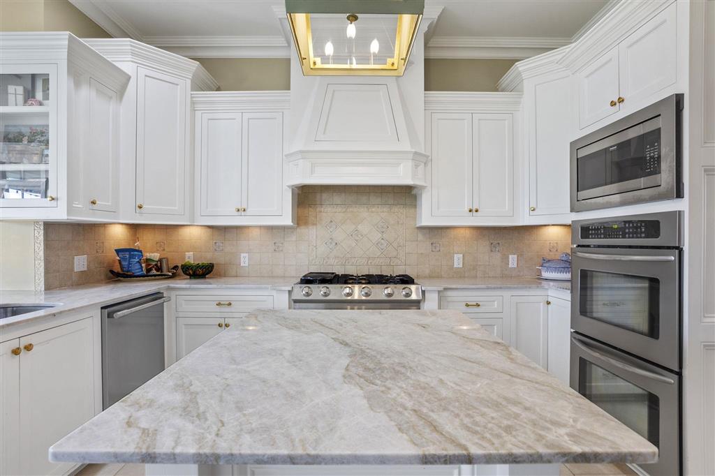 Lake Charles, Louisiana, 70605, United States, 4 Bedrooms Bedrooms, ,4 BathroomsBathrooms,Residential,For Sale,2026946