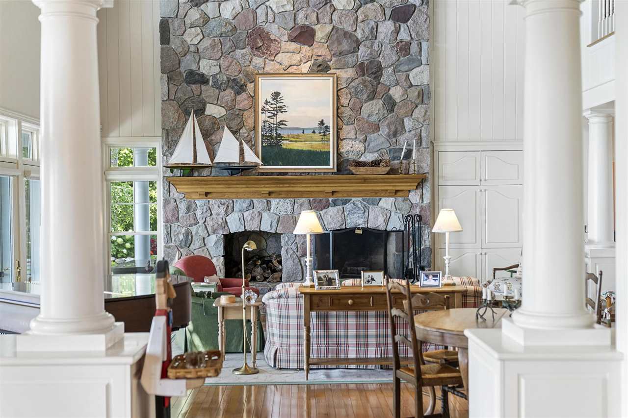 Harbor Springs, Michigan, 49740, United States, 7 Bedrooms Bedrooms, ,8 BathroomsBathrooms,Residential,For Sale,2000419