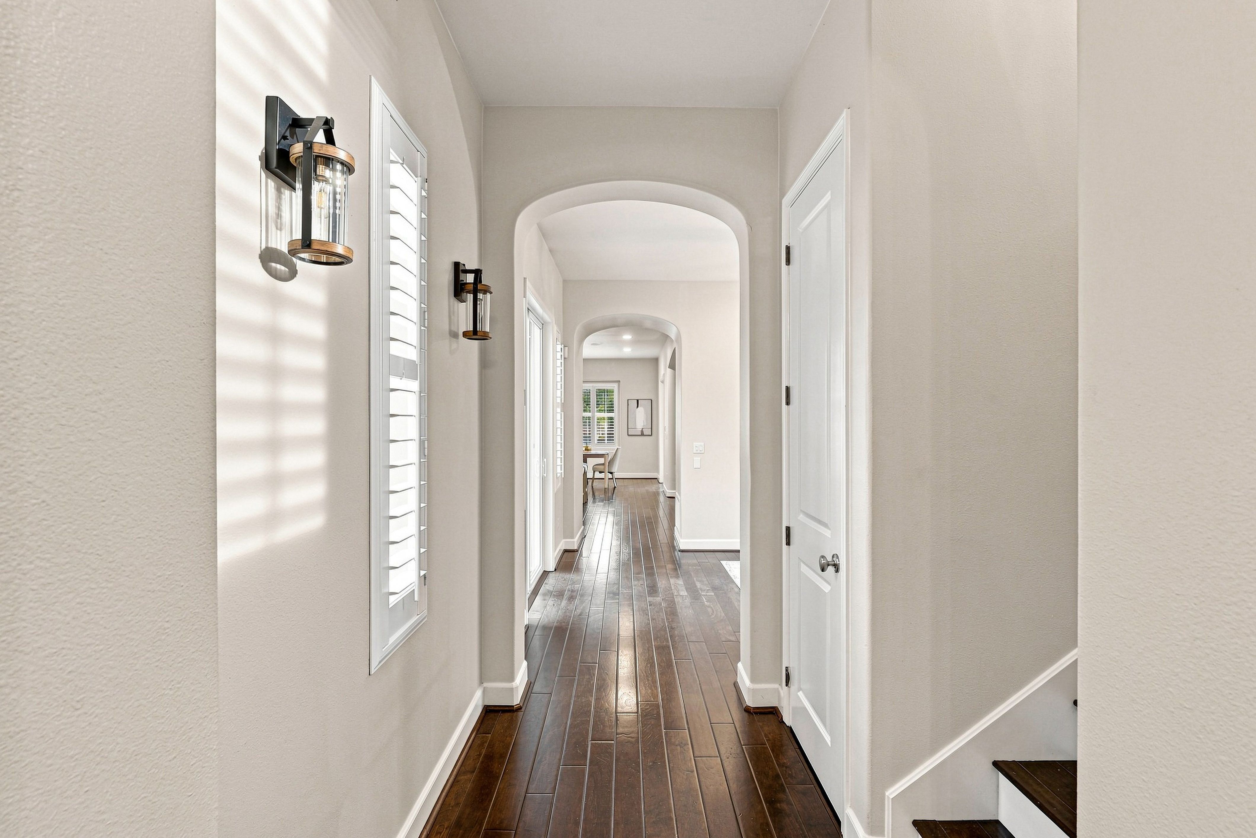  Exceptional Craftsmanship Meets Modern Luxury in Wendt Ranch - 物件實景