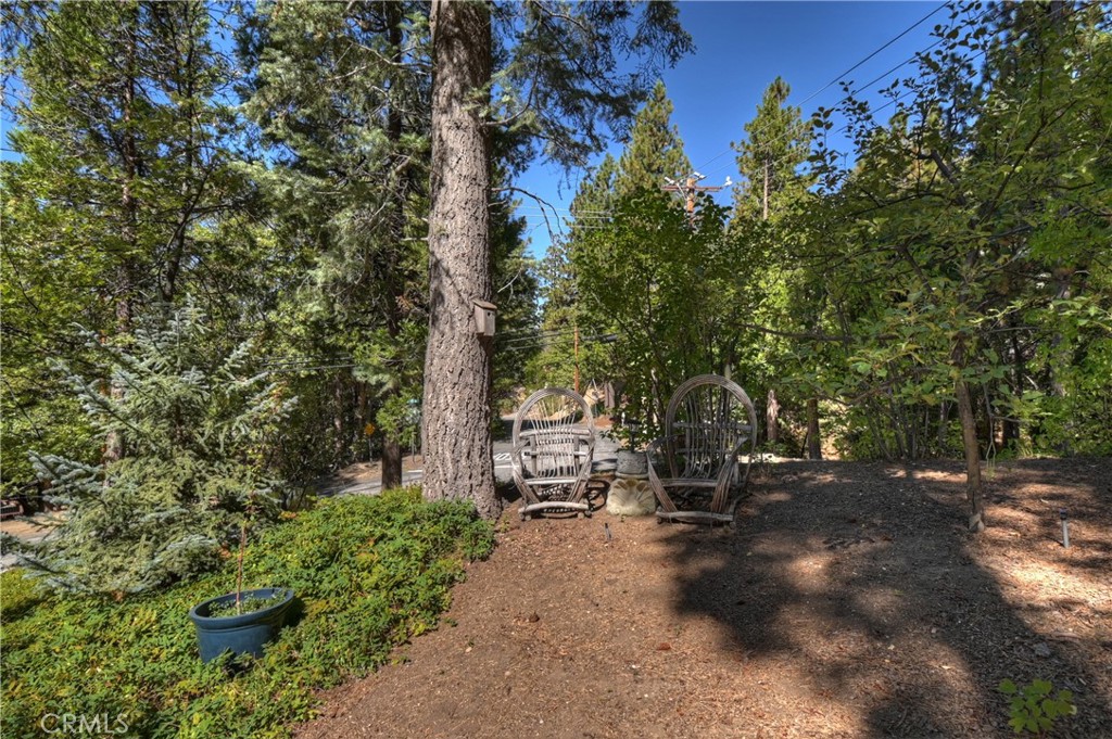 Lake Arrowhead, California, 92352, United States, 3 Bedrooms Bedrooms, ,1 BathroomBathrooms,Residential,For Sale,1988243