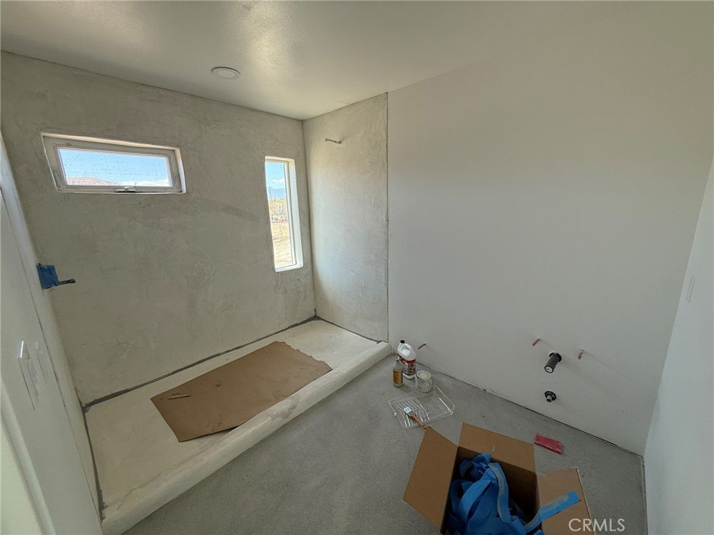 Morongo Valley, California, 92256, United States, 2 Bedrooms Bedrooms, ,3 BathroomsBathrooms,Residential,For Sale,1940987