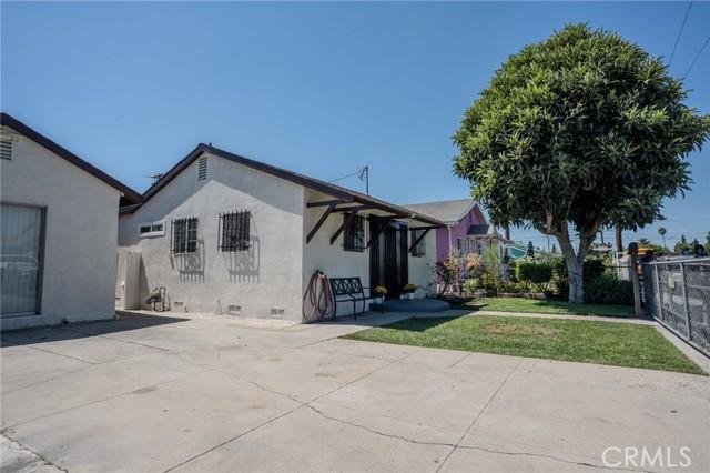 Compton, California, 90222, United States, 2 Bedrooms Bedrooms, ,1 BathroomBathrooms,Residential,For Sale,1981814