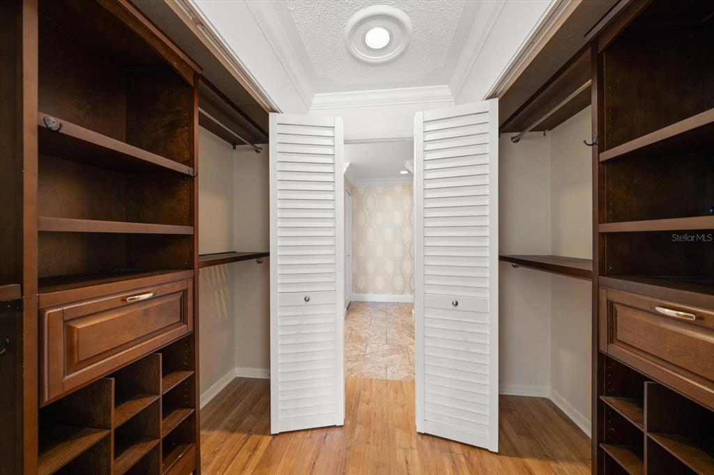 Belleair, Florida, 33756, United States, 2 Bedrooms Bedrooms, ,2 BathroomsBathrooms,Residential,For Sale,1993557