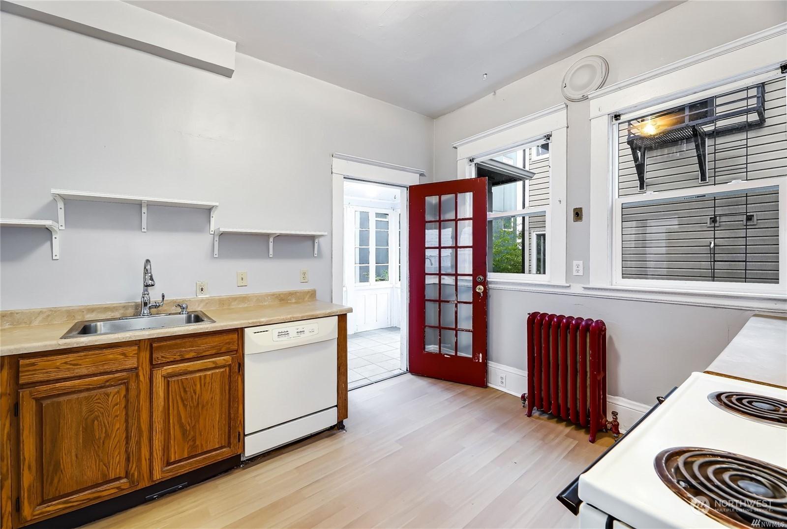 2315 BOYLSTON AVENUE E, SEATTLE, Washington, 98102, United States, ,Residential,For Sale,2315 BOYLSTON AVENUE E,1436876