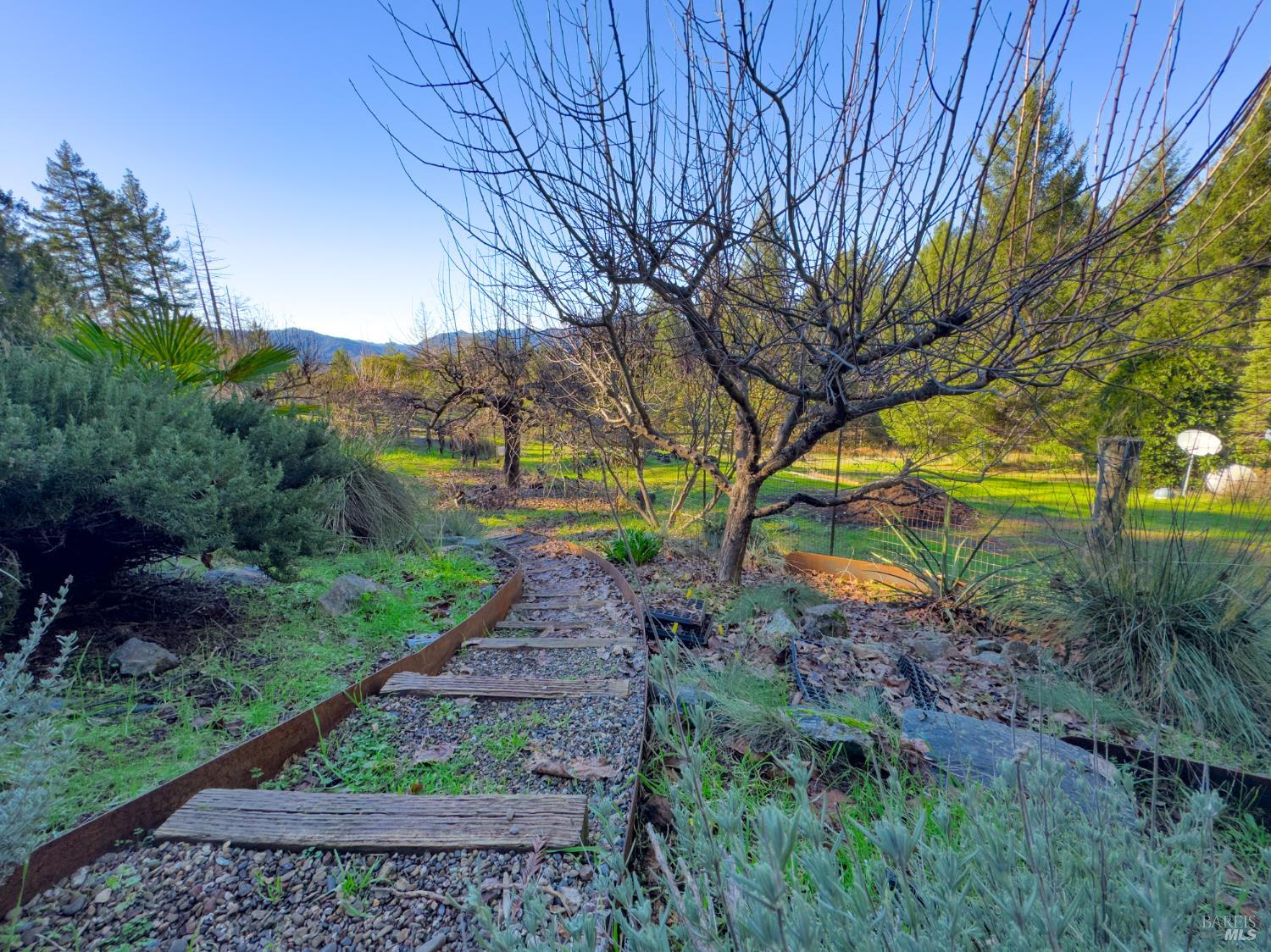 Dos Rios, California, 95429, United States, 2 Bedrooms Bedrooms, ,2 BathroomsBathrooms,Residential,For Sale,2010985