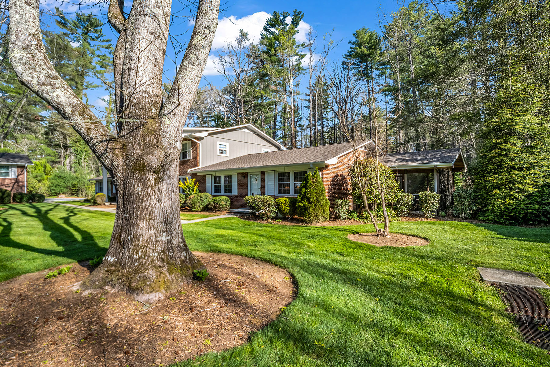  FLAT ROCK - 物件實景