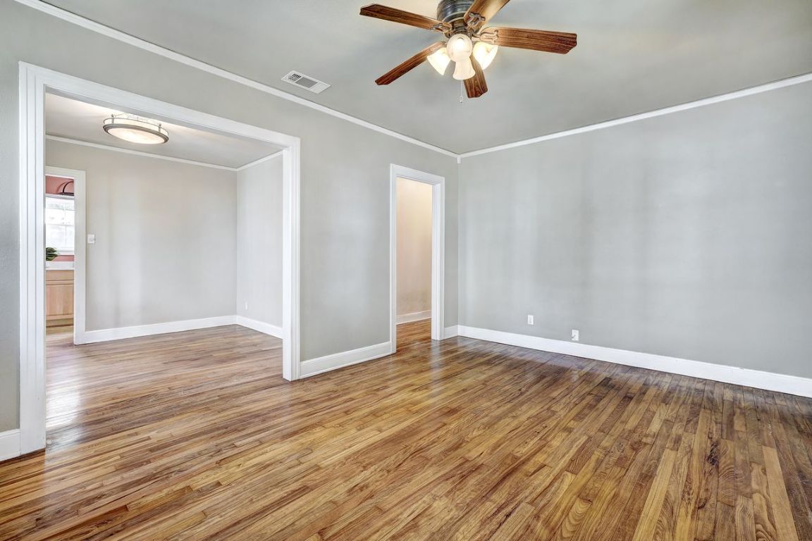 Austin, Texas, 78751, United States, 2 Bedrooms Bedrooms, ,2 BathroomsBathrooms,Residential,For Sale,1989110