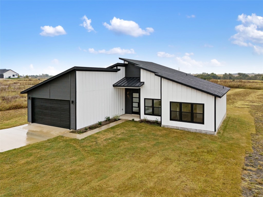 Salado, Texas, 76571, United States, 4 Bedrooms Bedrooms, ,3 BathroomsBathrooms,Residential,For Sale,1865185
