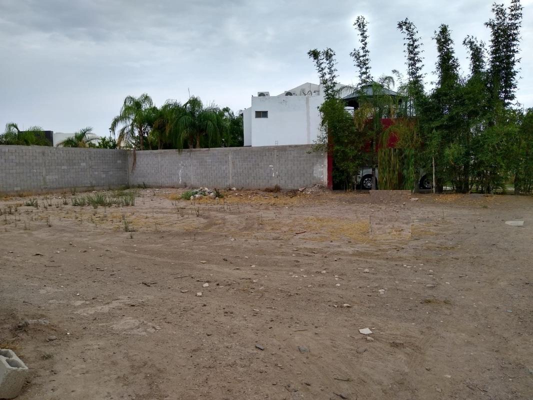 HACIENDA DEL ROSARIO, Torreón, Coahuila de Zaragoza, 27106, Mexico, 1 Bedroom Bedrooms, ,Residential,For Sale,HACIENDA DEL ROSARIO,1416545