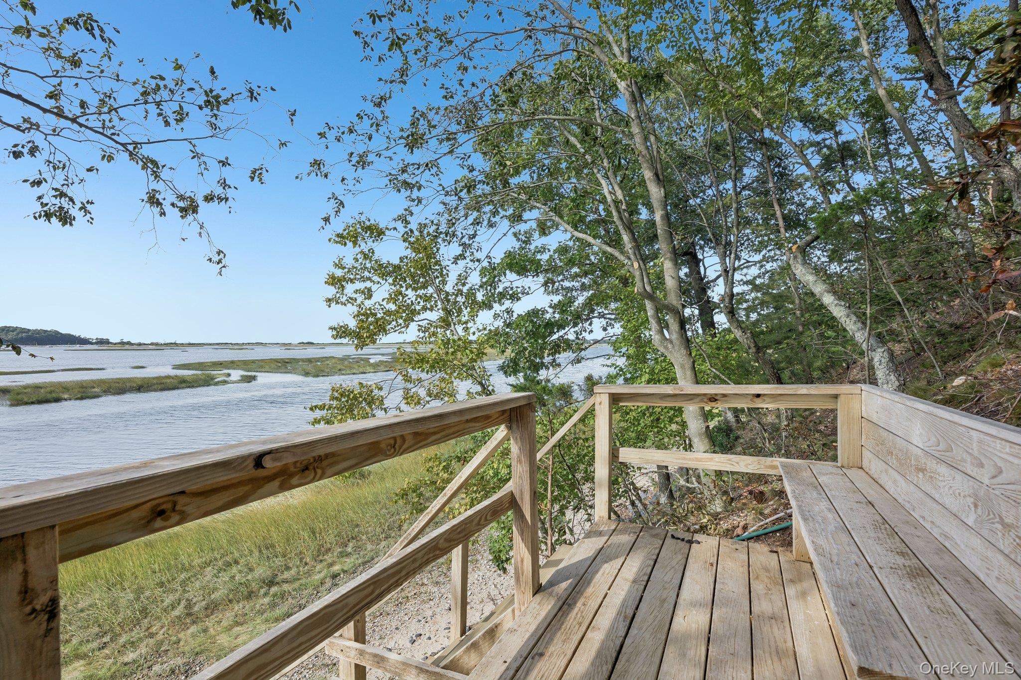  89 Harbor Road, Head Of The Harbor, NY 11780 - 物件實景