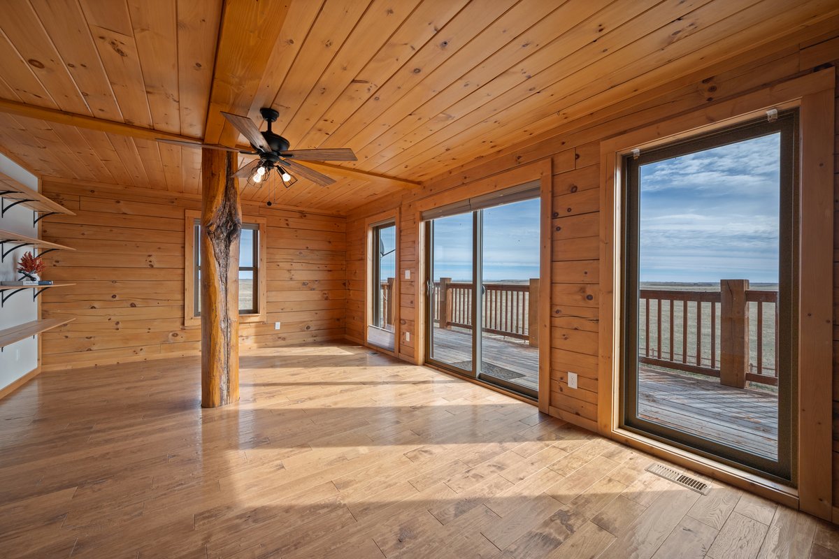 Carpenter, Wyoming, 82054, United States, 4 Bedrooms Bedrooms, ,3 BathroomsBathrooms,Residential,For Sale,1985736