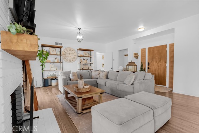 Granada Hills, California, 91344, United States, 3 Bedrooms Bedrooms, ,2 BathroomsBathrooms,Residential,For Sale,2000325