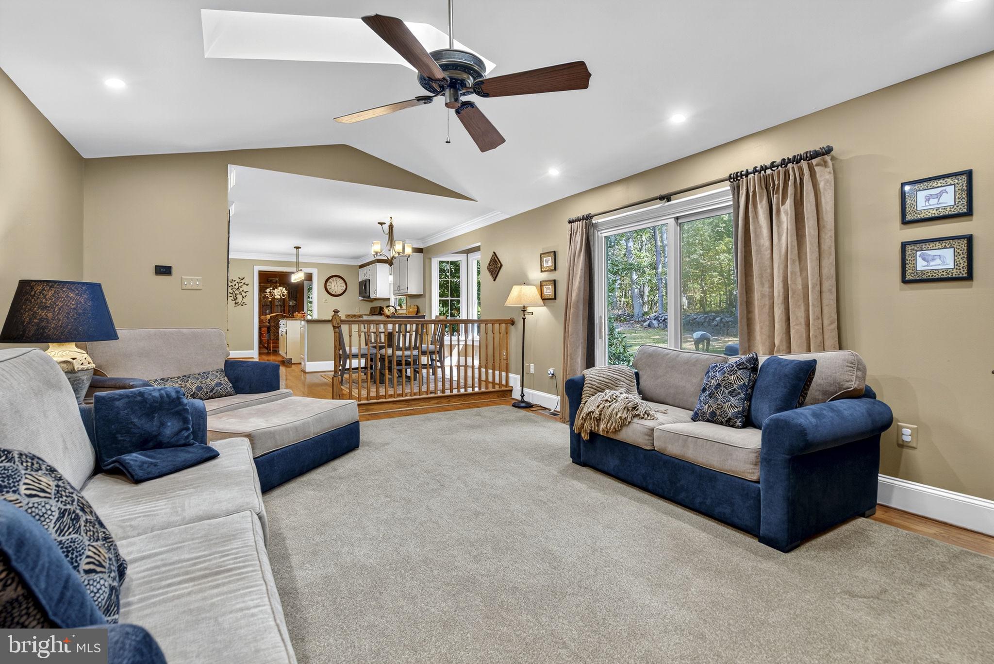 Warrenton, Virginia, 20187, United States, 4 Bedrooms Bedrooms, ,4 BathroomsBathrooms,Residential,For Sale,1976387