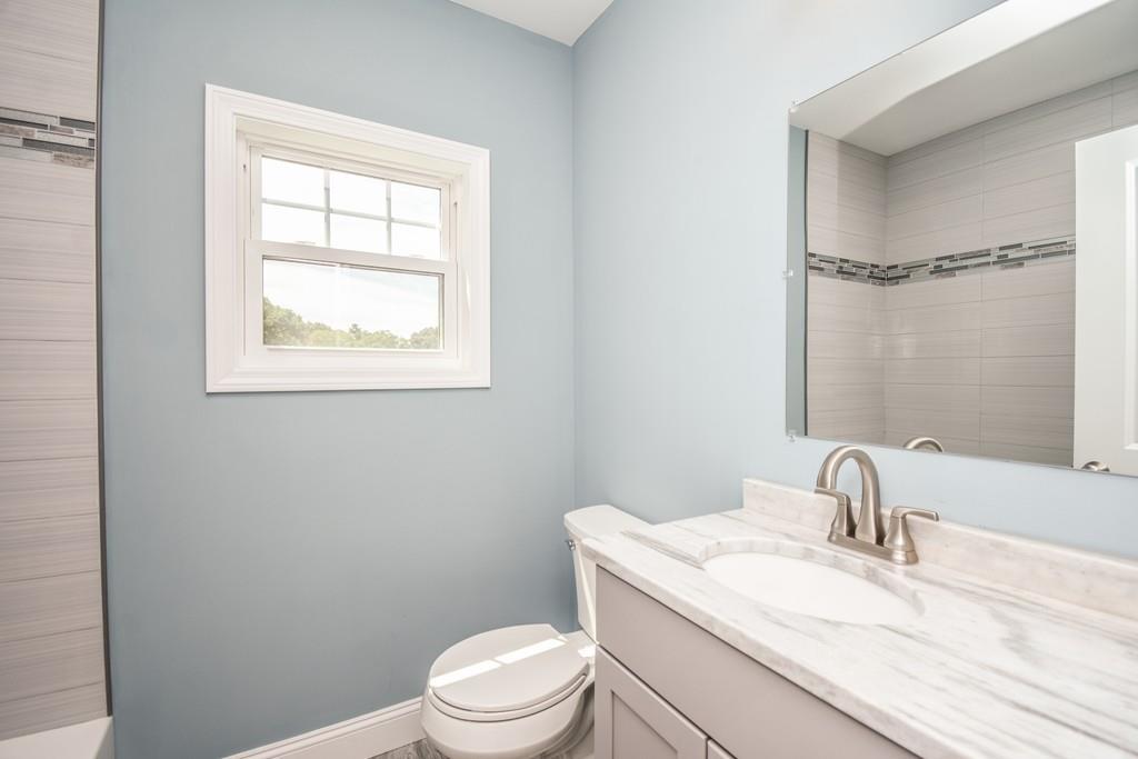 Saugus, Massachusetts, 01906, United States, 4 Bedrooms Bedrooms, ,3 BathroomsBathrooms,Residential,For Sale,1937803