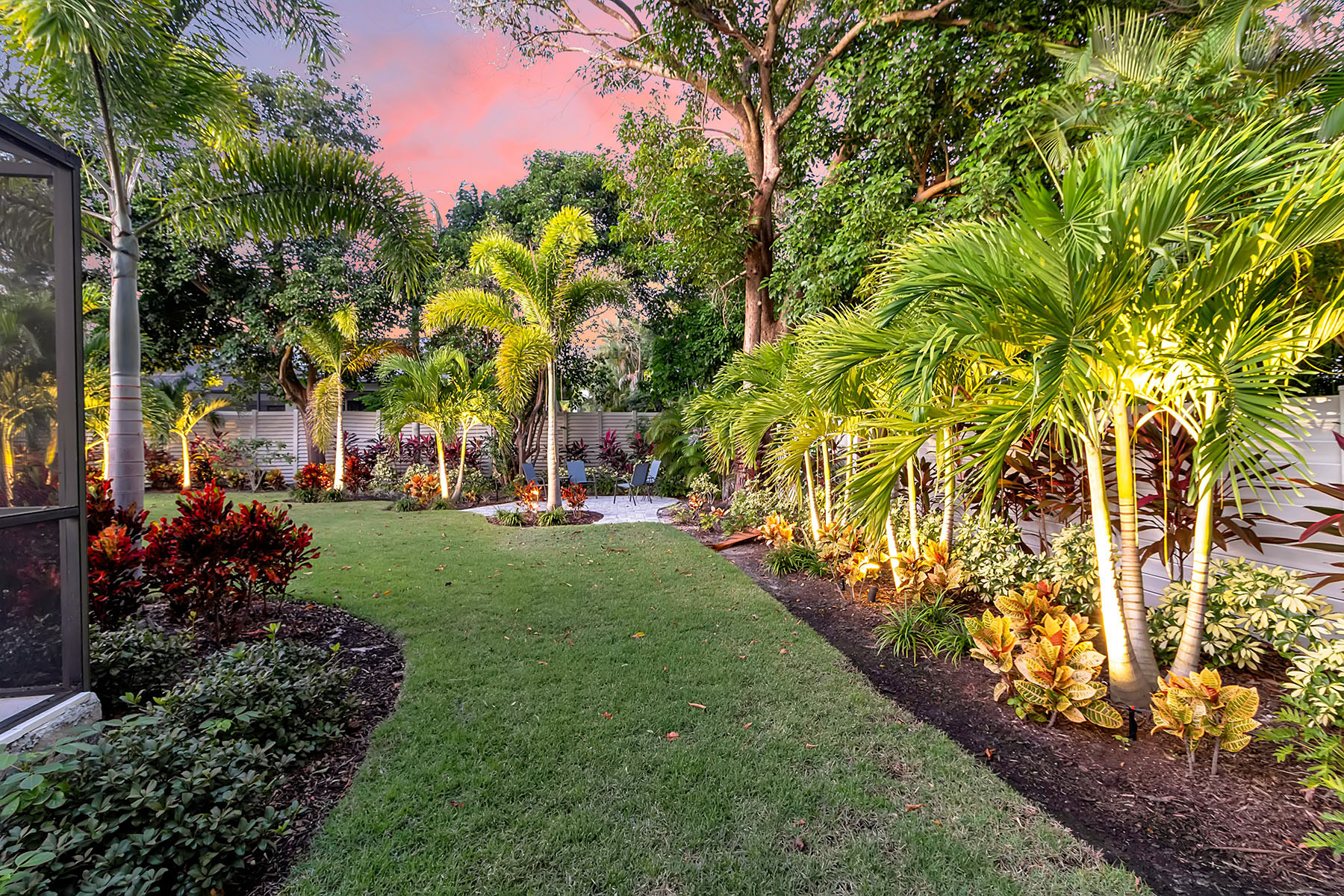  JOHNSON ESTATES - 物件實景