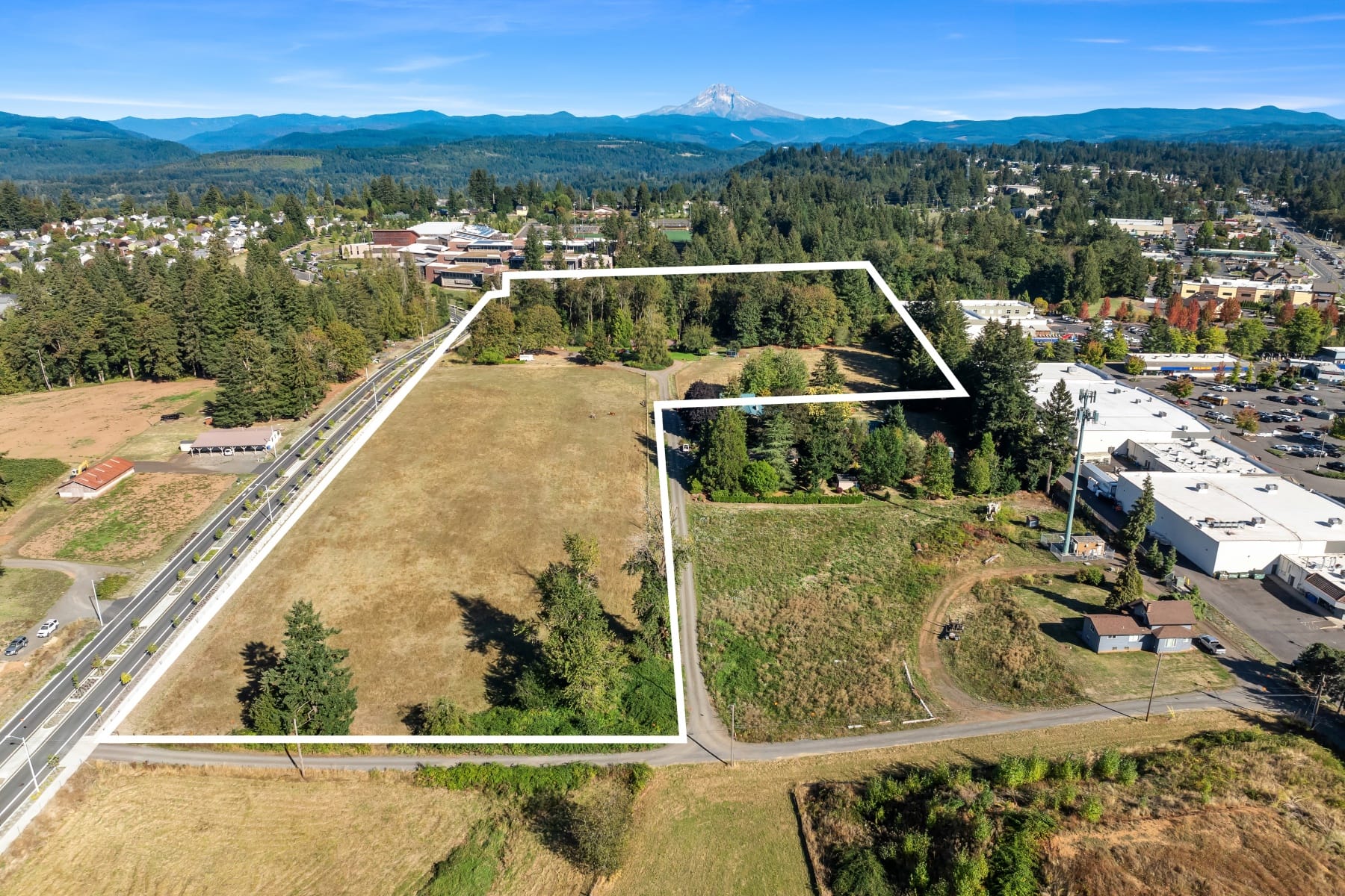  16370 Bell ST Sandy, OR 97055 - 物件實景