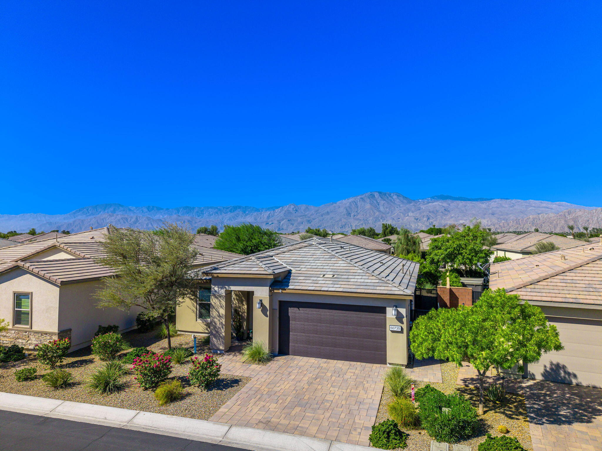 Indio, California, 92201, United States, 2 Bedrooms Bedrooms, ,2 BathroomsBathrooms,Residential,For Sale,1906875