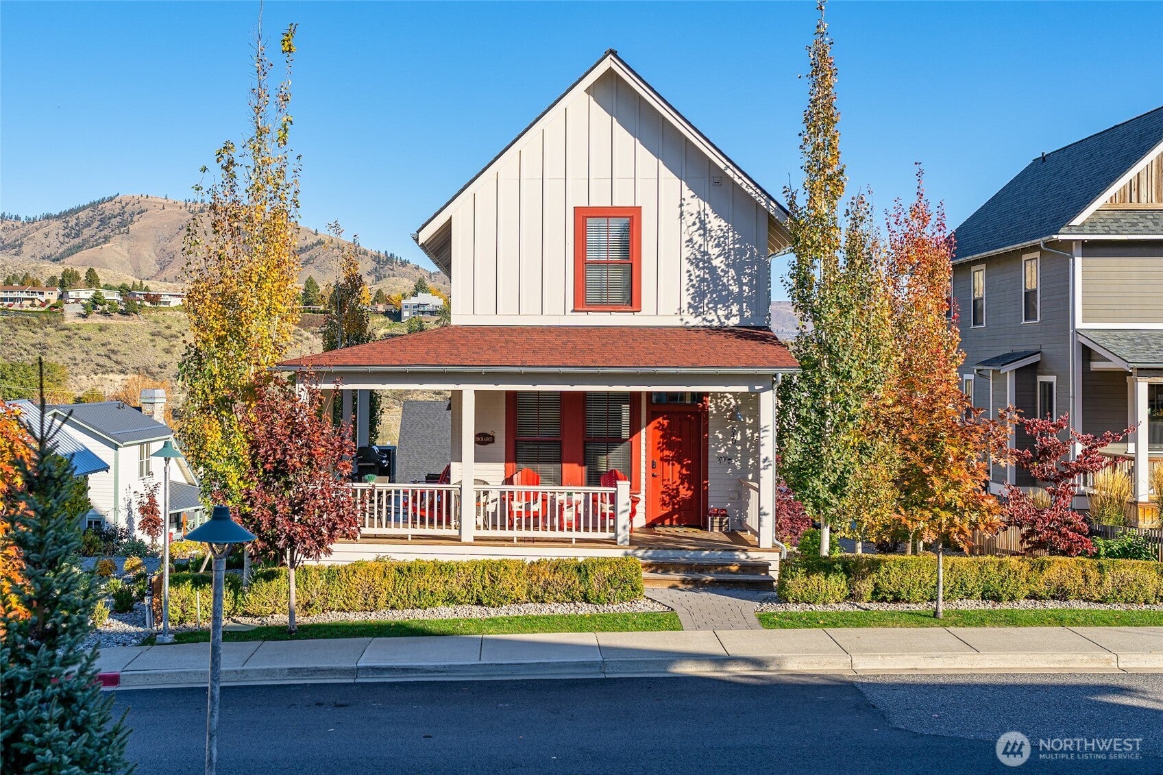 Chelan, Washington, 98816, United States, 3 Bedrooms Bedrooms, ,3 BathroomsBathrooms,Residential,For Sale,1777095