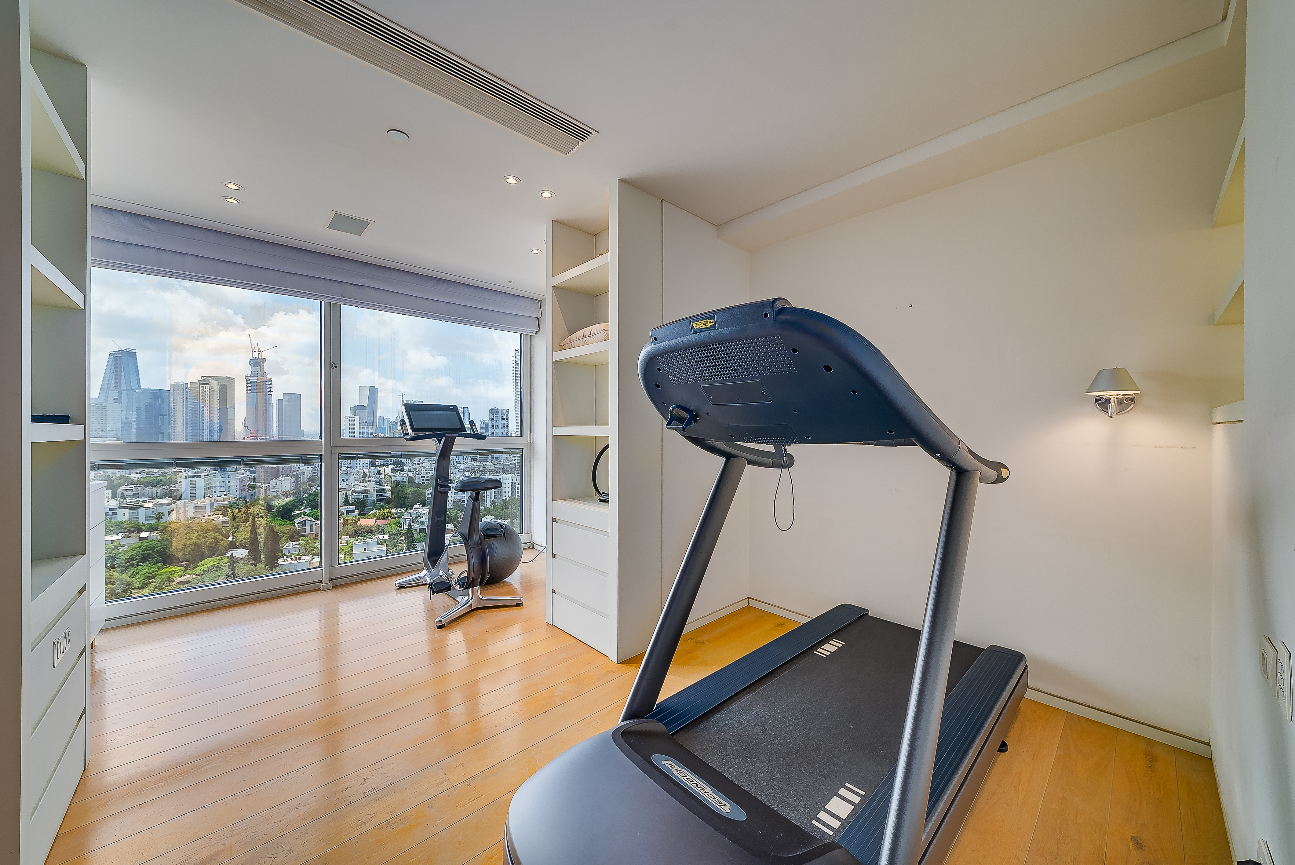  A Timeless Sea View Residence at Akirov Towers - 物件實景