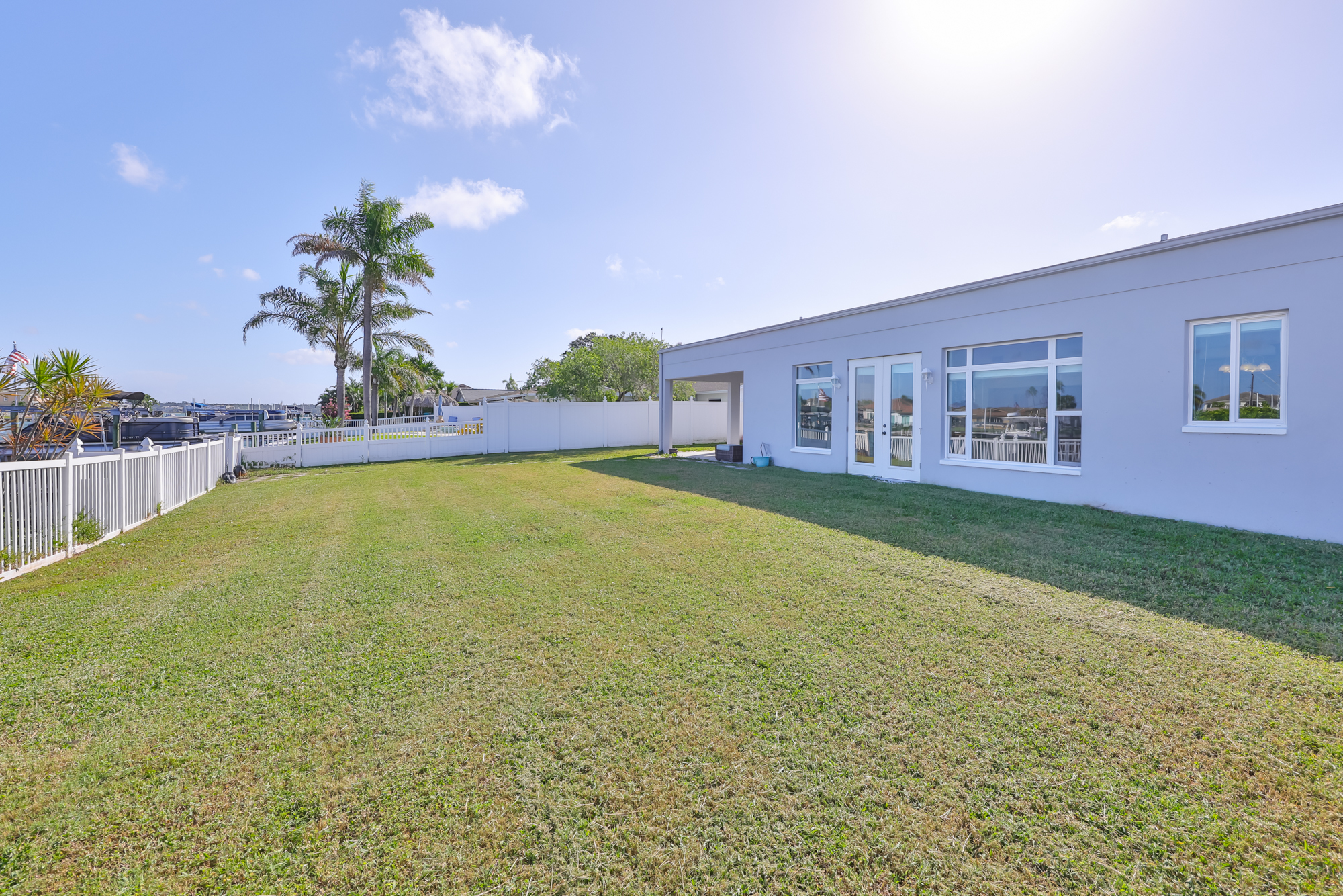 Treasure Island, Florida, 33706, United States, 3 Bedrooms Bedrooms, ,2 BathroomsBathrooms,Residential,For Sale,1982782