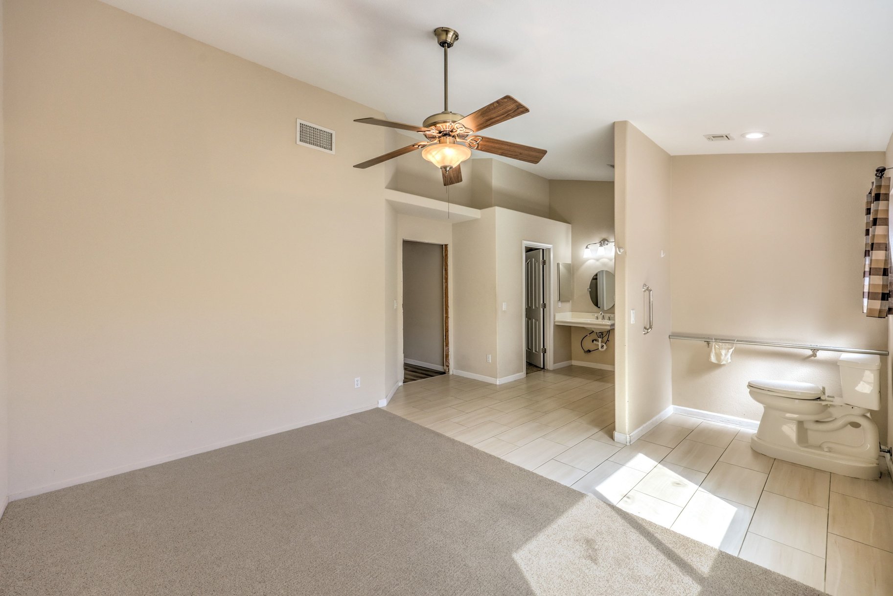  Open floor plan that you have never seen - 物件實景