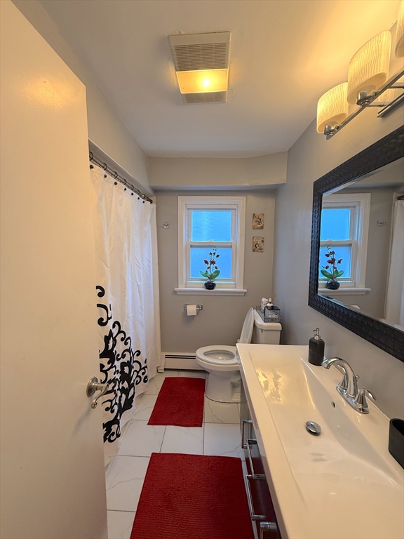 Everett, Massachusetts, 02149, United States, 6 Bedrooms Bedrooms, ,4 BathroomsBathrooms,Residential,For Sale,1938376