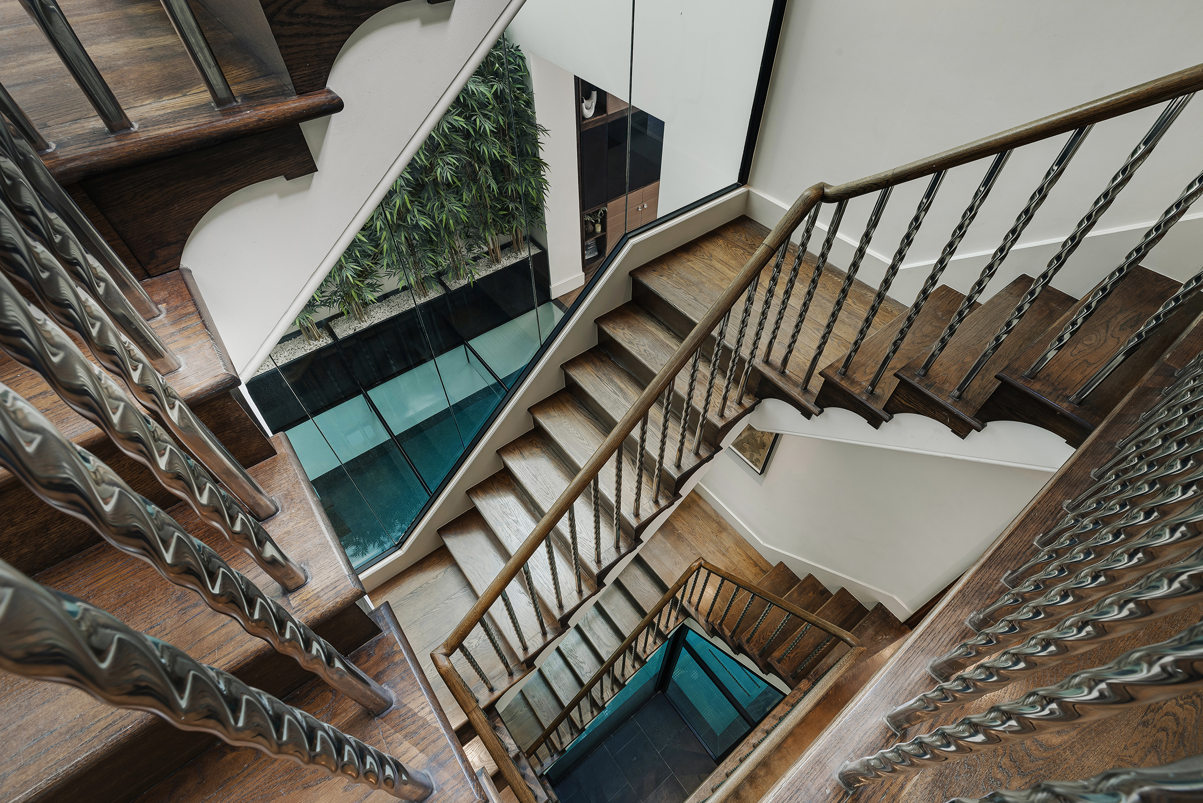  A Magnificent Six-Bedroom Residence with Pool and Roof Terrace in Kensington - 物件實景