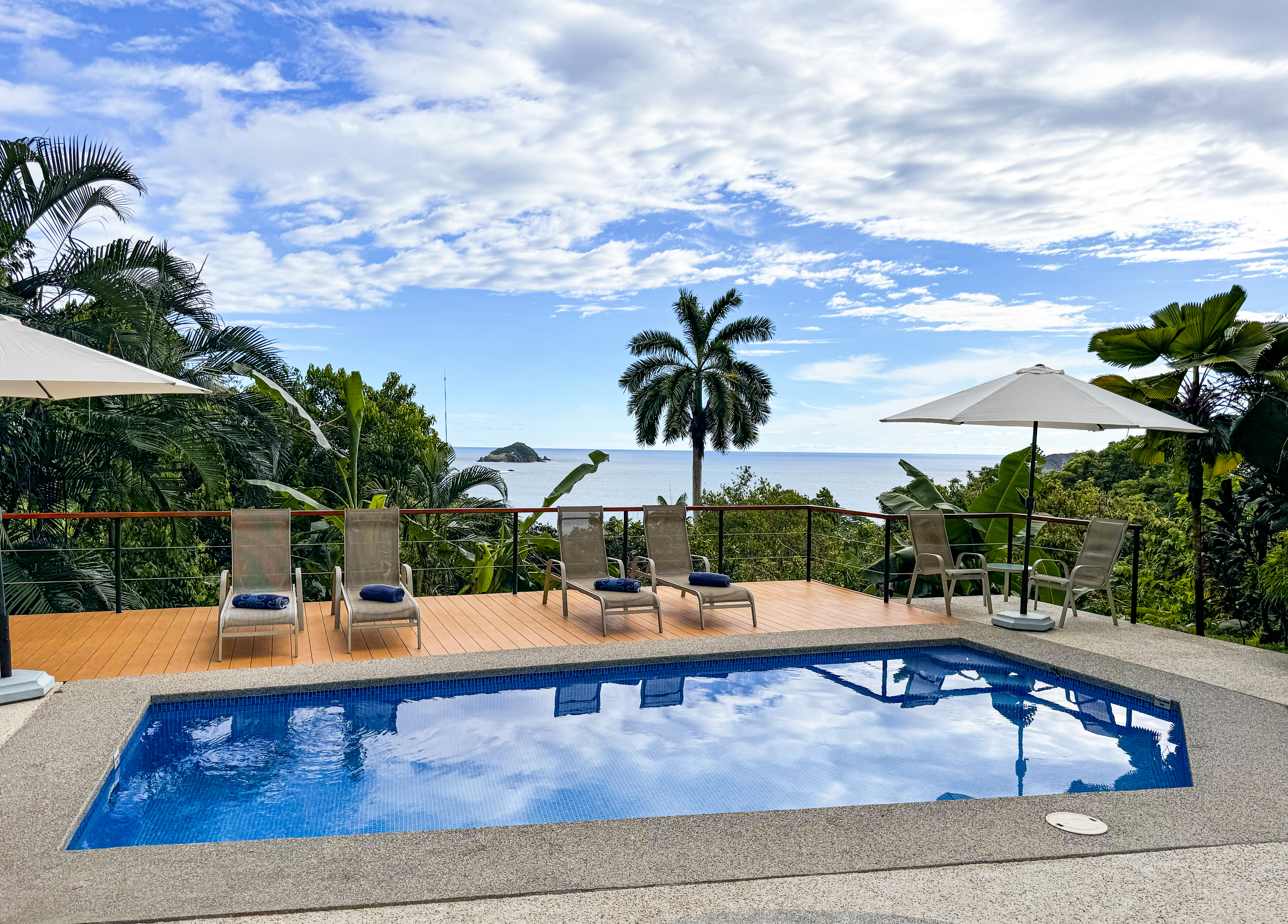 Manuel Antonio, Manuel Antonio, Puntarenas, CR, 4 Bedrooms Bedrooms, ,Residential,For Sale,Manuel Antonio,1617349