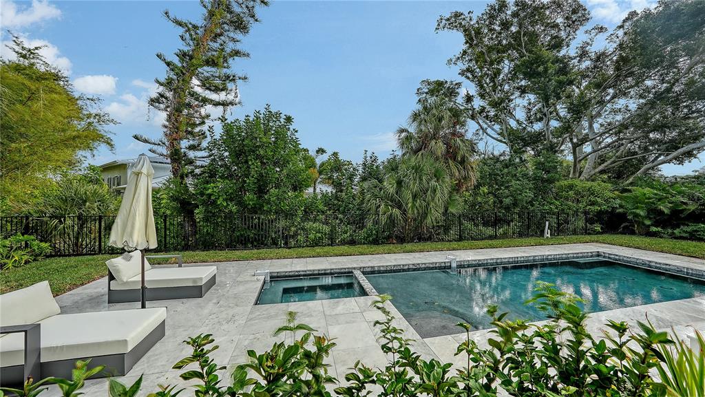 Sarasota, Florida, 34242, United States, 4 Bedrooms Bedrooms, ,6 BathroomsBathrooms,Residential,For Sale,2003081