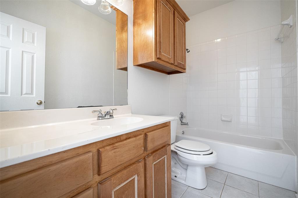 Caddo Mills, Texas, 75135, United States, 4 Bedrooms Bedrooms, ,4 BathroomsBathrooms,Residential,For Sale,1989725