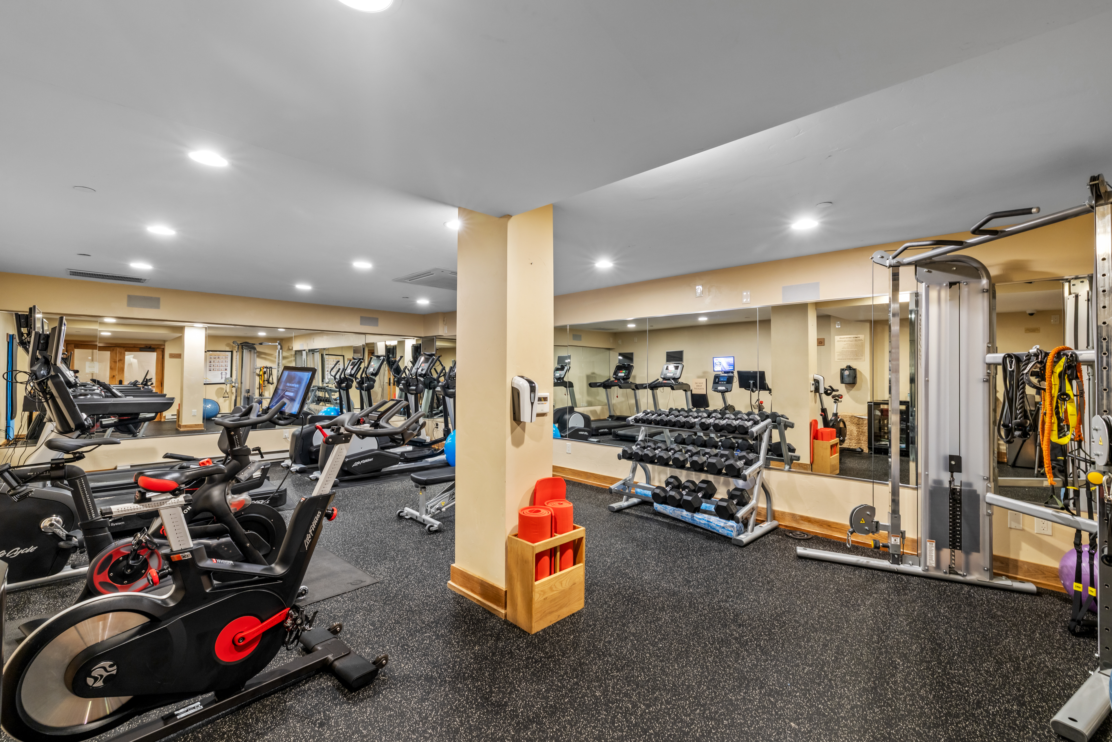  2420 Ski Trail Lane, Steamboat Springs, CO, 80487 - 物件實景