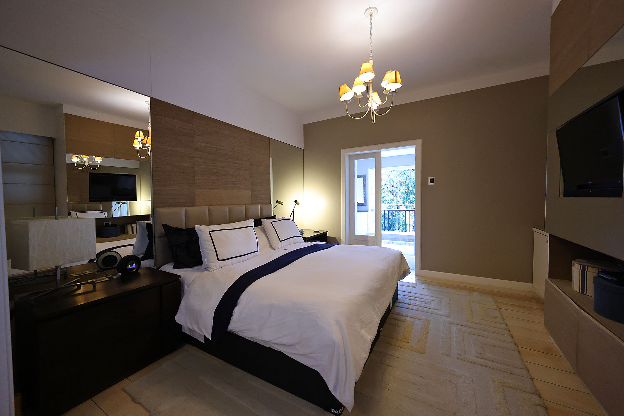  Neoclassical residence with pool and gourmet area in São Conrado - 物件實景