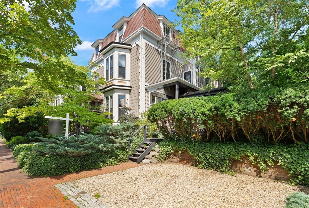 Cambridge, Massachusetts, 02138, United States, 5 Bedrooms Bedrooms, ,5 BathroomsBathrooms,Residential,For Sale,1908267