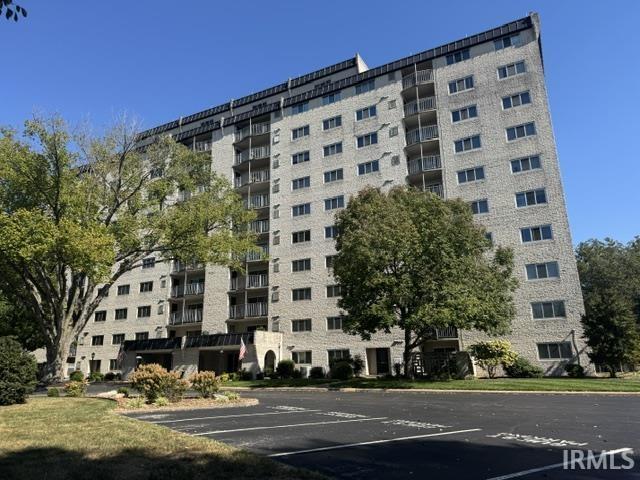 Cullen Ave, Evansville, IN 47715