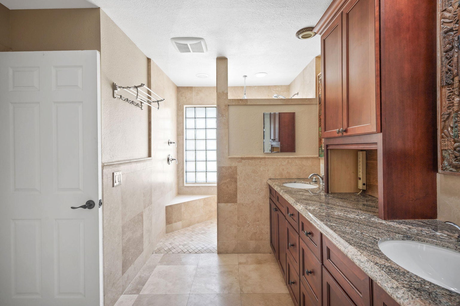 Cathedral City, California, 92234, United States, 3 Bedrooms Bedrooms, ,2 BathroomsBathrooms,Residential,For Sale,1921593