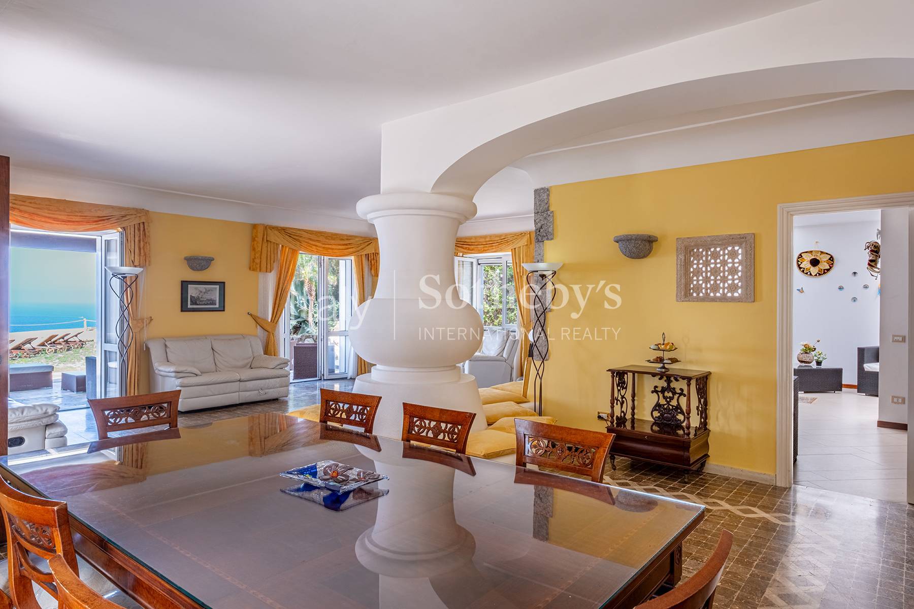  Charming seafront villa in Punta Caruso - 物件實景