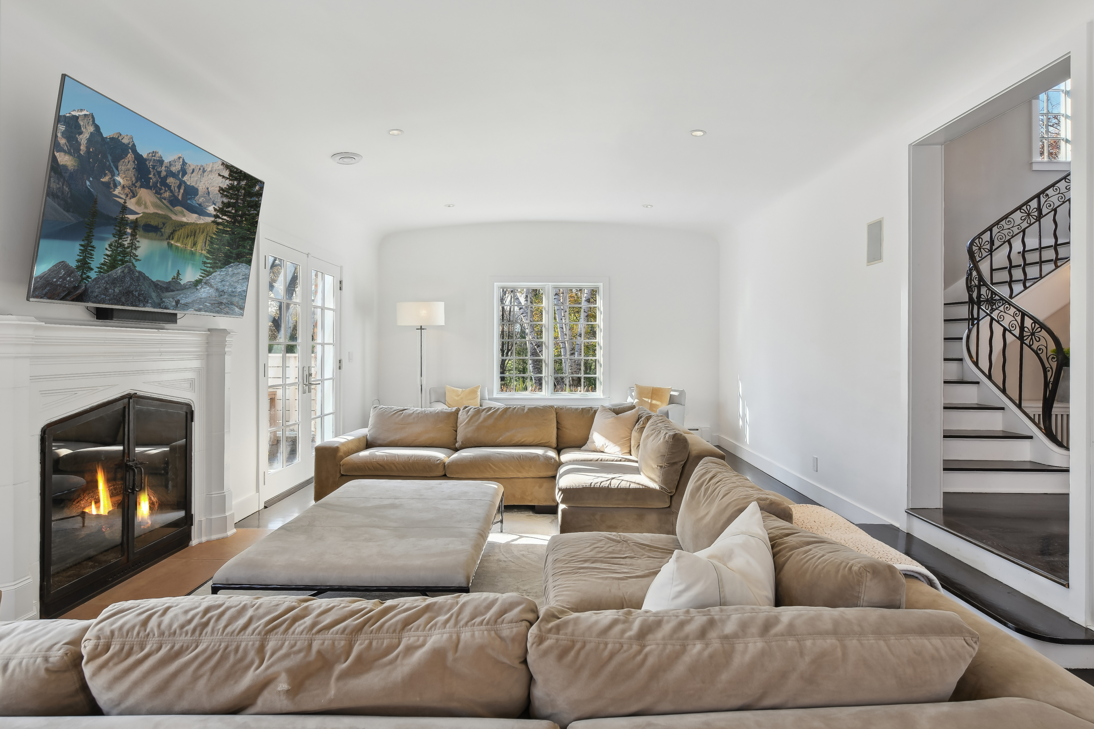  Stunning Home, Unrivaled Location - 物件實景