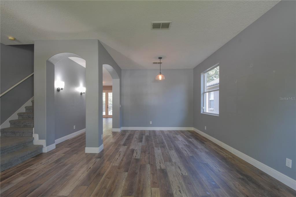 Orlando, Florida, 32828, United States, 4 Bedrooms Bedrooms, ,3 BathroomsBathrooms,Residential,For Sale,1902586