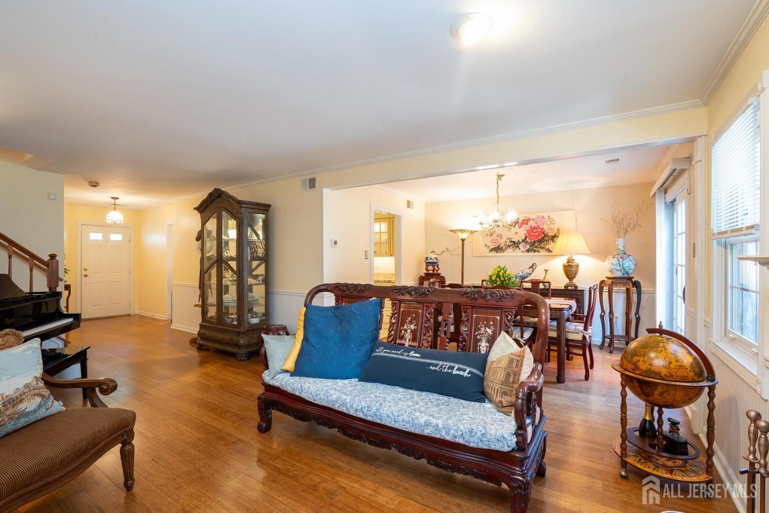 South Brunswick, New Jersey, 08824, United States, 3 Bedrooms Bedrooms, ,3 BathroomsBathrooms,Residential,For Sale,1980206