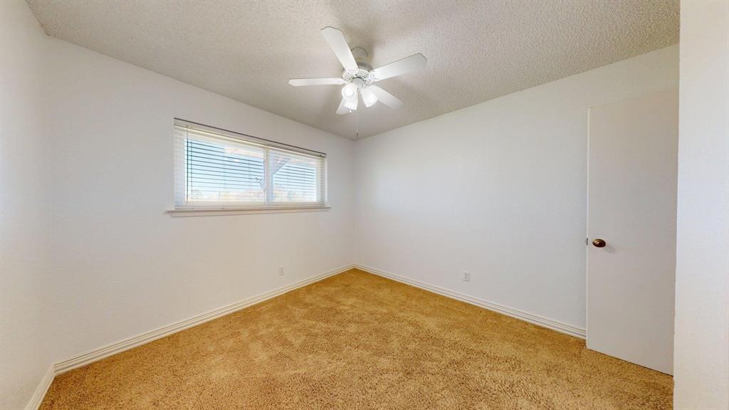 Forney, Texas, 75126, United States, 6 Bedrooms Bedrooms, ,6 BathroomsBathrooms,Residential,For Sale,1991936