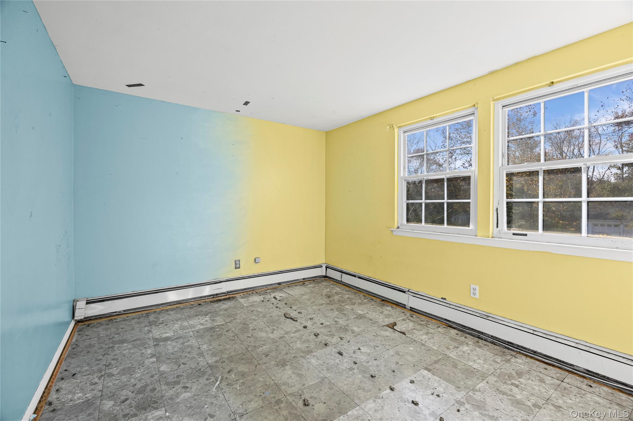 Coram, New York, 11727, United States, 5 Bedrooms Bedrooms, ,4 BathroomsBathrooms,Residential,For Sale,1993887