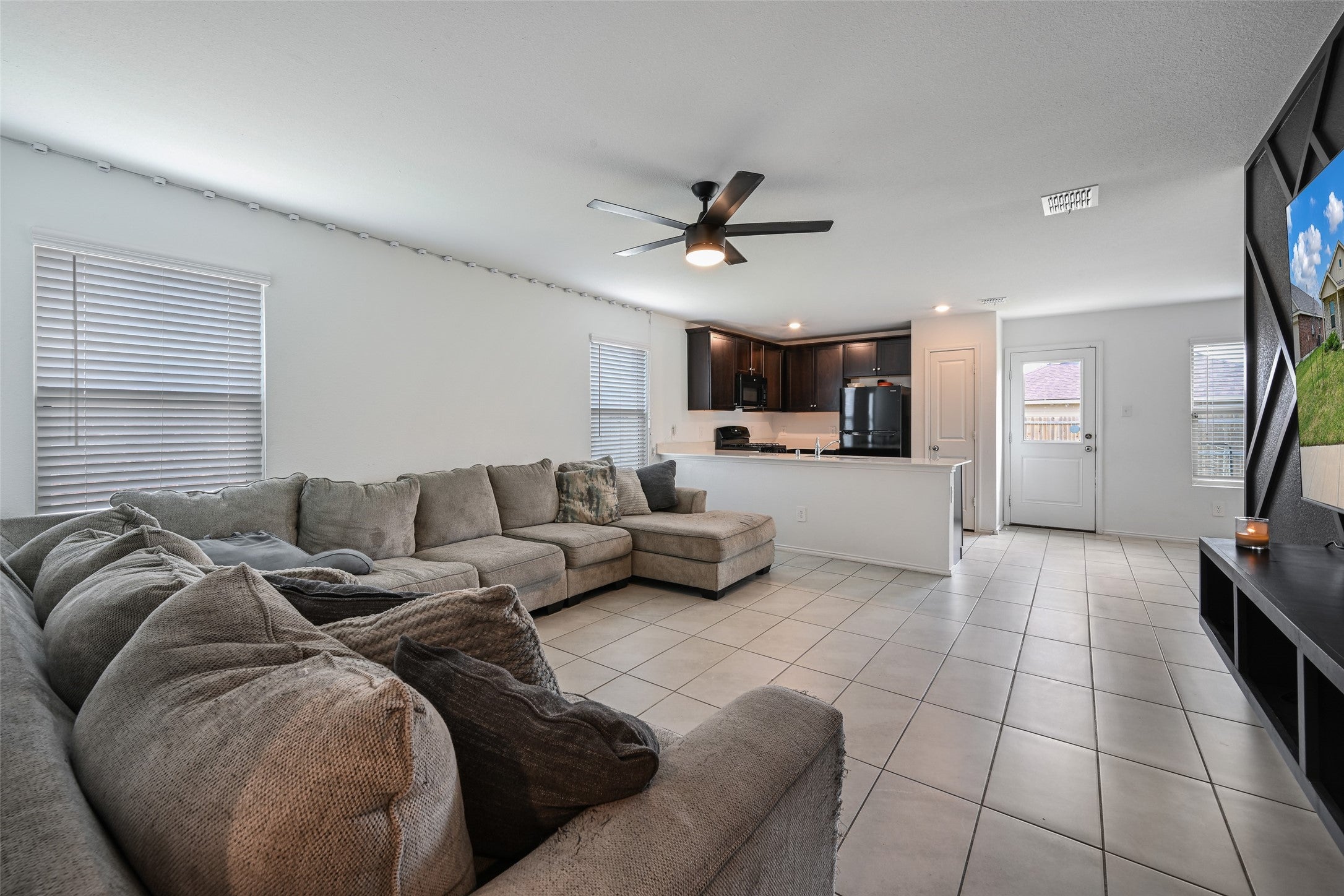 Crestview Dr, Hutchins, TX 75141 #1