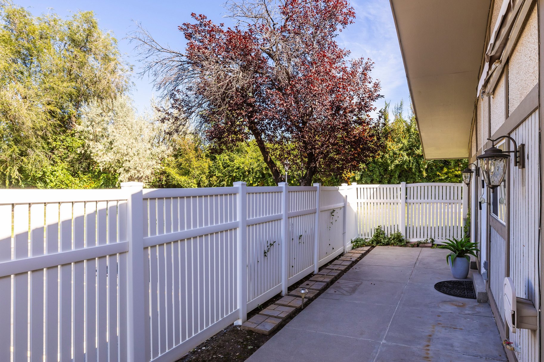  Elegant Single-Level Living in Gated Waterbury Community - 物件實景