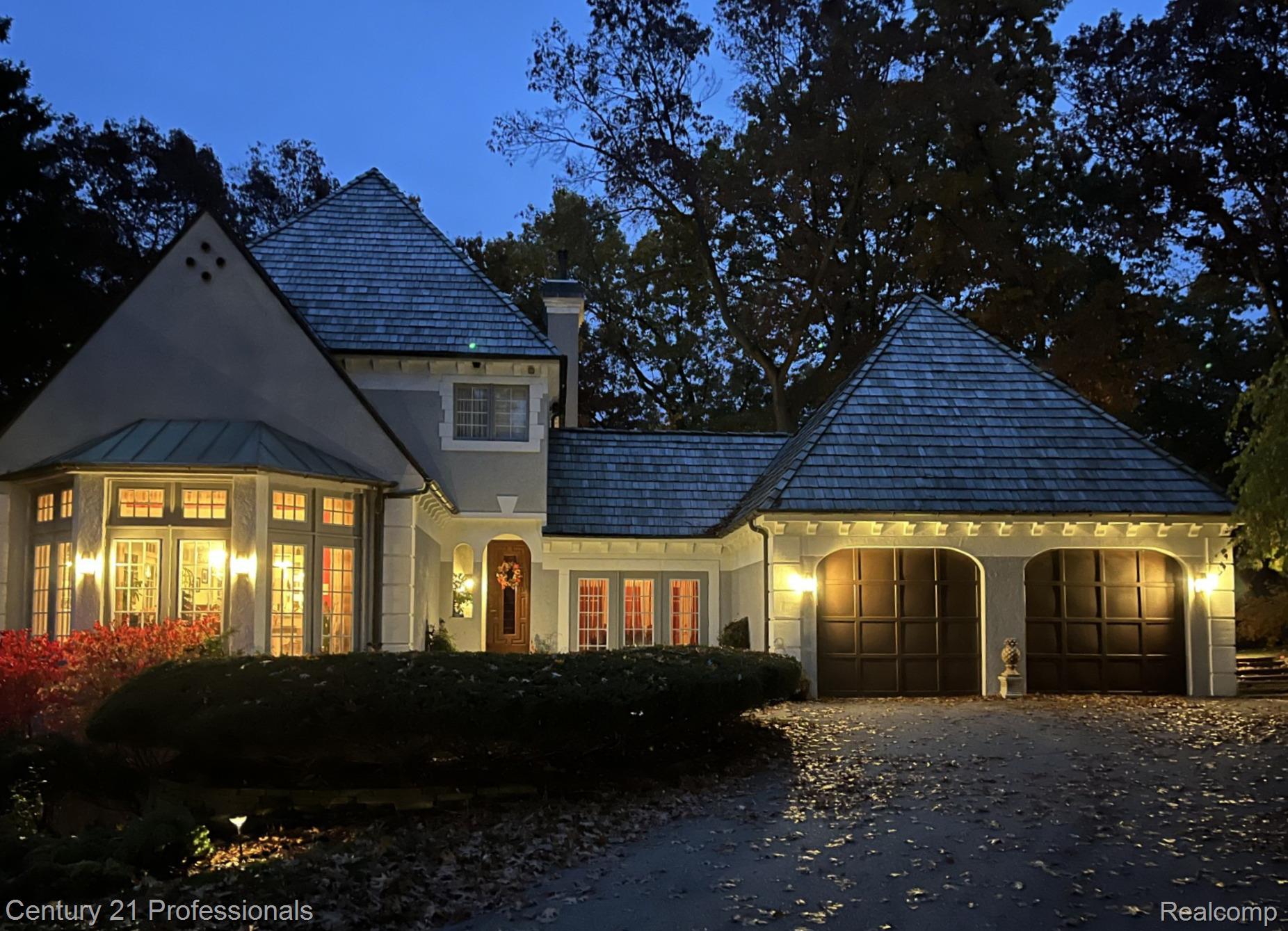 Clarkston, Michigan, 48348, United States, 3 Bedrooms Bedrooms, ,4 BathroomsBathrooms,Residential,For Sale,2036106